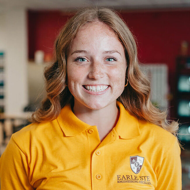 Earle_Ashlynn Kitter.jpg