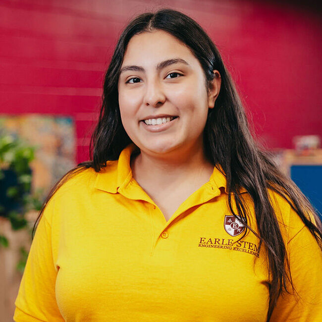 Earle_Sofia Perez.JPG